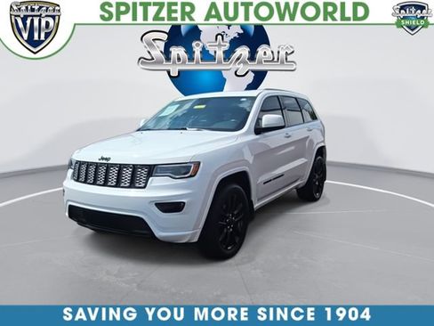Used 2021 Jeep Grand Cherokee Laredo X AWD/4WD image 4