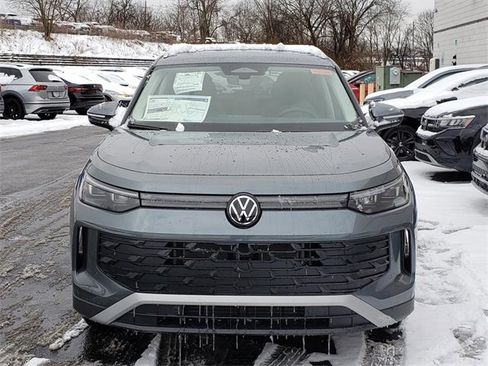 New 2026 Volkswagen Tiguan S image 5