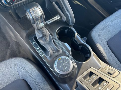 Used 2023 Ford Bronco Big Bend w/ Sasquatch Package image 15