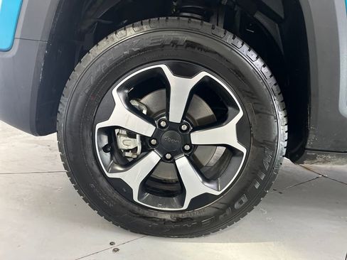 Used 2022 Jeep Renegade Trailhawk w/ Sun/Sound Group image 14