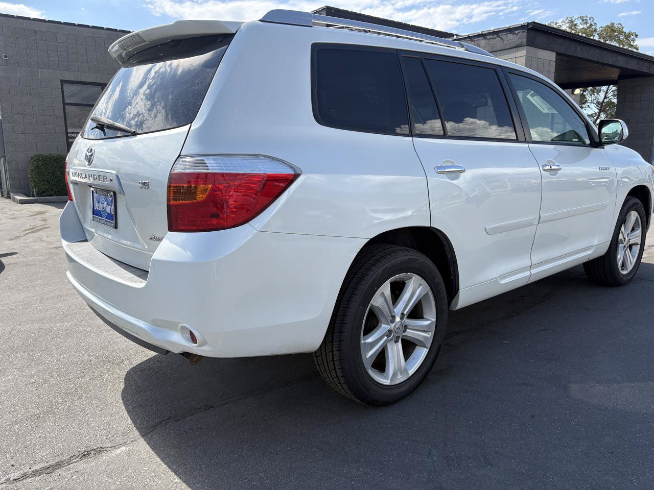 Used 2009 Toyota Highlander Limited w/ Extra Value Pkg 8 AWD/4WD image 5
