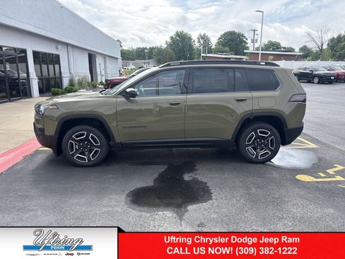 New 2026 Jeep Cherokee Limited AWD/4WD image 1