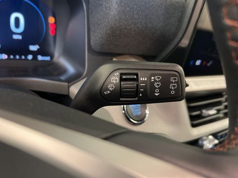 New 2025 Ford Explorer Active image 19