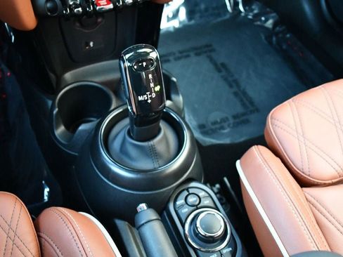 Used 2024 MINI Cooper S w/ Signature Upholstery Package FWD image 69