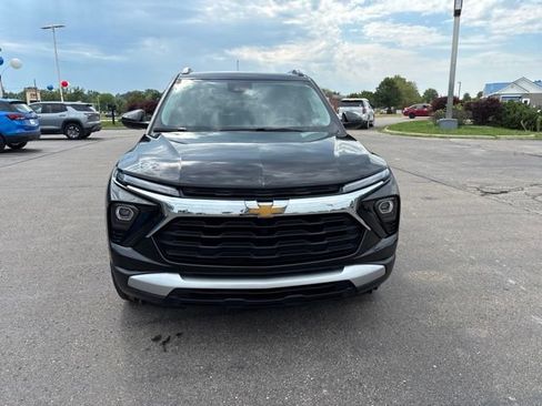 Used 2024 Chevrolet TrailBlazer LT AWD/4WD image 8
