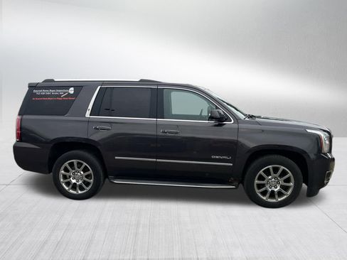 Used 2015 GMC Yukon Denali w/ Touring Package image 2