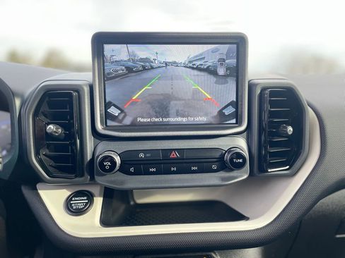 Used 2024 Ford Bronco Sport Heritage w/ Heritage Convenience Package image 16