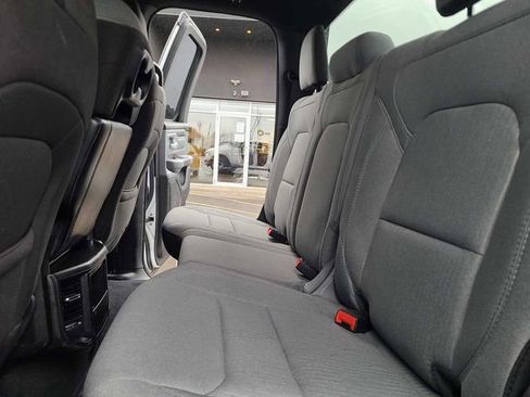 Used 2022 RAM 1500 Big Horn AWD/4WD image 22