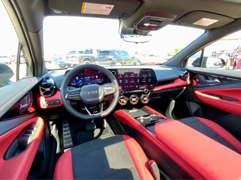 New 2025 Chevrolet Blazer EV RS image 34