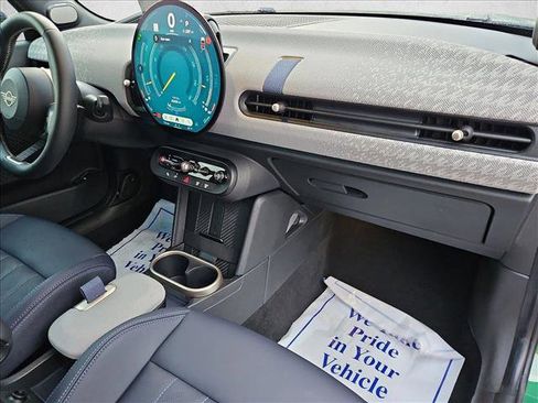 Certified 2025 MINI Cooper S image 19