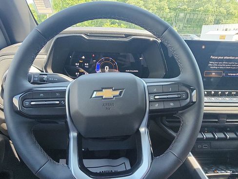 New 2026 Chevrolet Colorado LT w/ LT Convenience Package AWD/4WD image 14