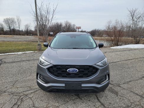 Used 2022 Ford Edge SEL w/ Sport Appearance Package image 2