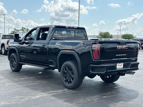 New 2026 GMC Sierra 2500 AT4 w/ AT4 Premium Plus Package AWD/4WD image 10
