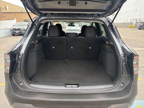 Used 2025 Nissan Kicks SV image 27