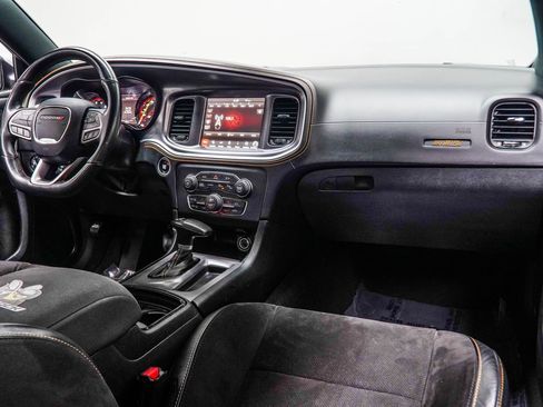 Used 2022 Dodge Charger Scat Pack RWD image 23