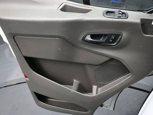 Used 2020 Ford Transit 350 XLT image 23