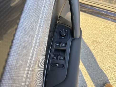 New 2026 Volkswagen Tiguan S image 24