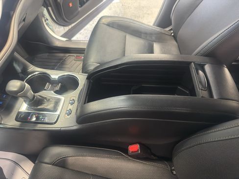 Used 2016 Toyota Highlander Limited Platinum AWD/4WD image 21
