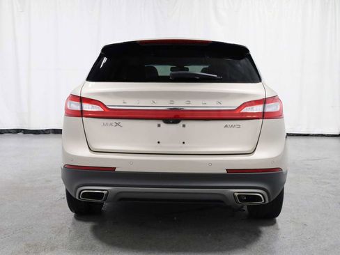 Used 2017 Lincoln MKX Reserve w/ Lincoln MKX Climate Package AWD/4WD image 7