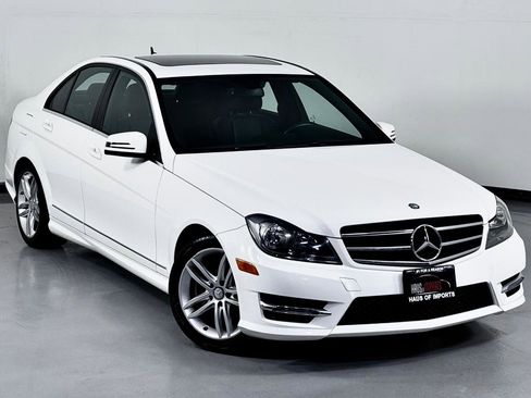 Used 2014 Mercedes-Benz C 250 Sedan image 3