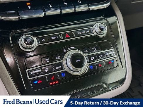 Certified 2022 Lincoln Corsair AWD w/ Equipment Group 101A image 18