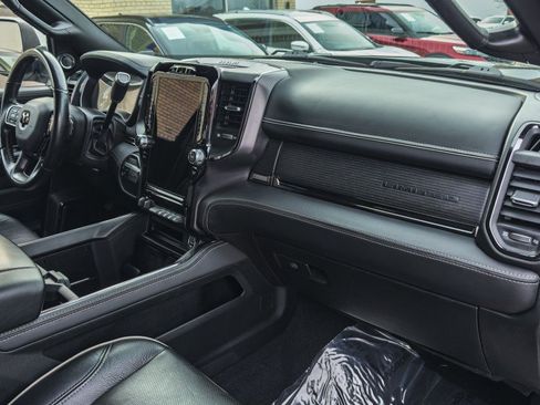 Used 2022 RAM 3500 Limited AWD/4WD image 28