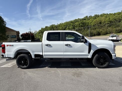 New 2026 Ford F250 XL AWD/4WD image 4