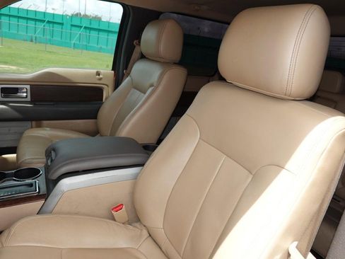 Used 2013 Ford F150 Lariat w/ Luxury Equipment Group RWD image 17