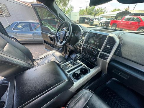 Used 2017 Ford F150 Lariat AWD/4WD image 21