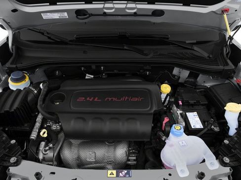 Used 2018 RAM ProMaster City Tradesman SLT image 16