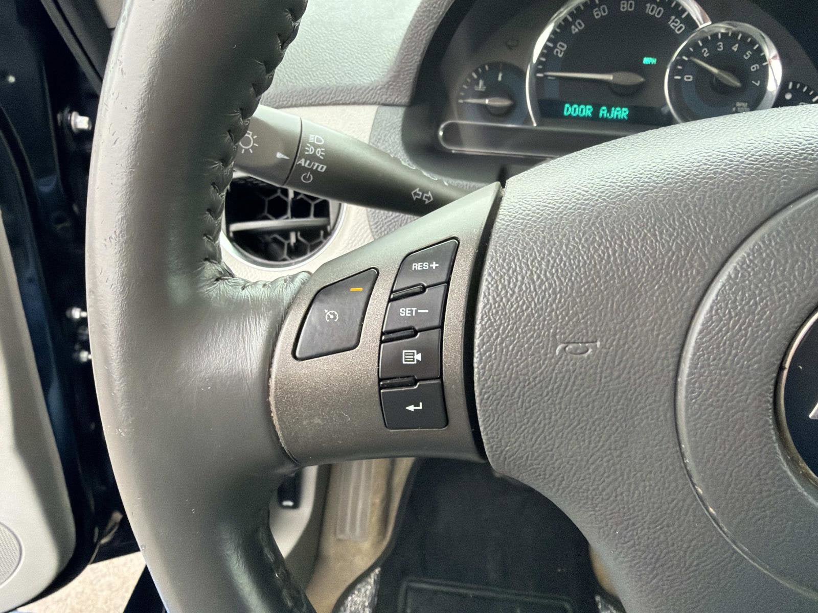 Used 2006 Chevrolet HHR LT w/ Preferred Equipment Group FWD image 6