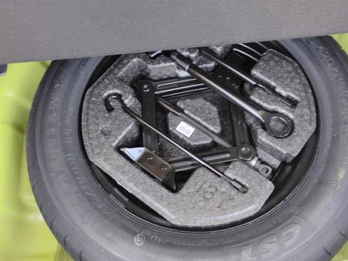 Used 2024 Hyundai Kona SEL AWD/4WD image 11