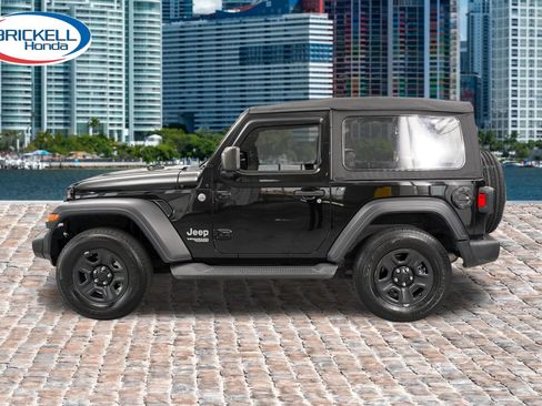Used 2019 Jeep Wrangler Sport AWD/4WD image 4