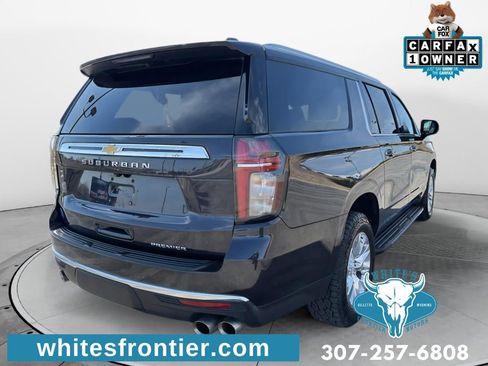 Used 2024 Chevrolet Suburban Premier AWD/4WD image 5