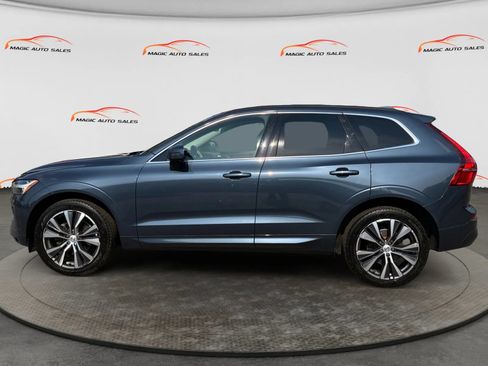 Used 2022 Volvo XC60 B5 Momentum w/ Climate Package AWD/4WD image 7