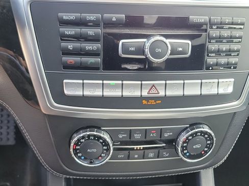 Used 2015 Mercedes-Benz ML 400 4MATIC image 30