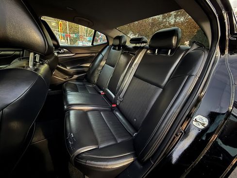 Used 2017 Nissan Maxima 3.5 SV image 21