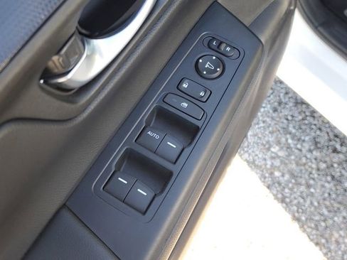 Used 2024 Honda CR-V LX image 16