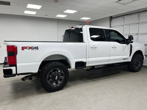 Used 2024 Ford F250 XLT w/ XLT Premium Package AWD/4WD image 11