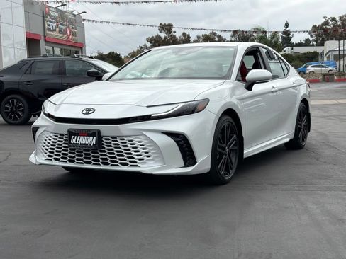 New 2026 Toyota Camry XSE FWD image 4