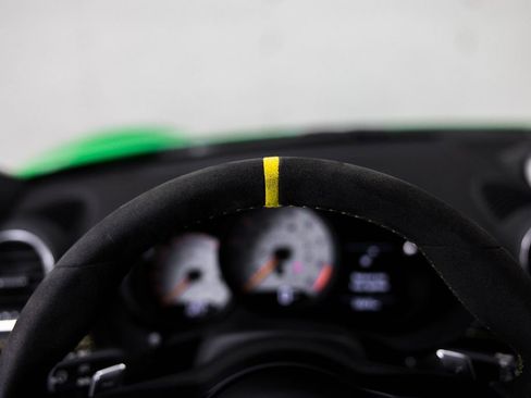 Used 2021 Porsche 718 Cayman GT4 image 21