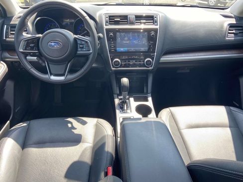 Used 2019 Subaru Outback 2.5i Limited w/ Popular Package #2 AWD/4WD image 12