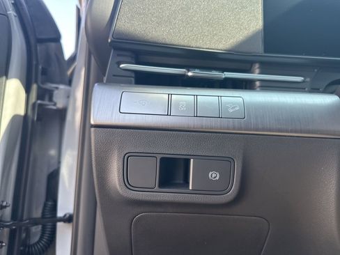 Used 2026 Hyundai Kona SEL Sport image 12