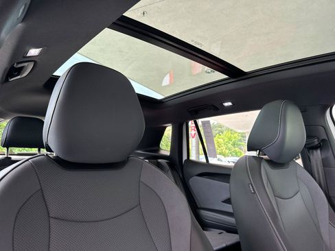 New 2026 Volkswagen Tiguan SE R-Line FWD image 16