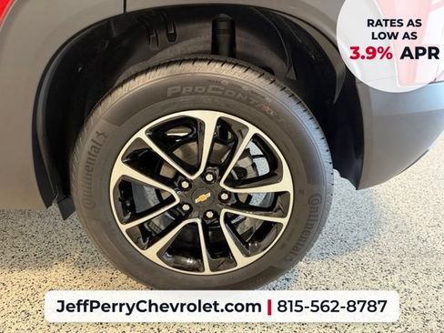 New 2026 Chevrolet TrailBlazer LT w/ LT Cold Weather Package FWD image 26