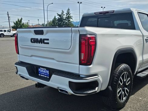 Used 2020 GMC Sierra 1500 AT4 w/ AT4 Premium Package AWD/4WD image 7