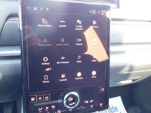 Used 2025 GMC Terrain Elevation image 28