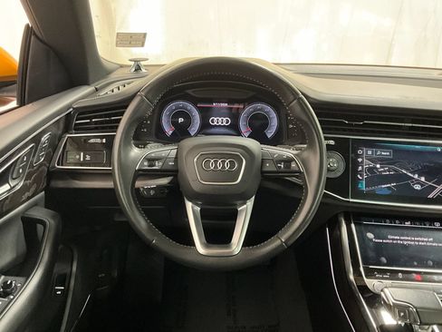 Used 2020 Audi Q8 Prestige w/ Prestige Package AWD/4WD image 8