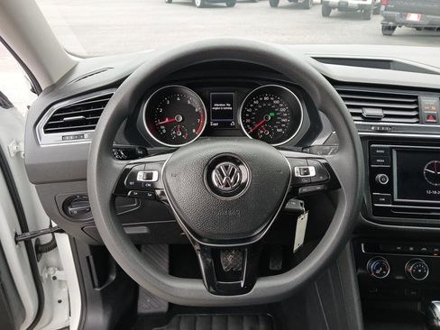 Used 2018 Volkswagen Tiguan S w/ 3rd Row Seat Package image 24