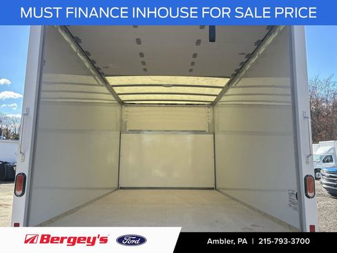 New 2024 Ford E-450 and Econoline 450 Super Duty w/ Power Windows & Locks Group image 31